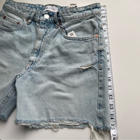 ZARA DENIM SHORTS MID-RISE - Picture 8 of 8